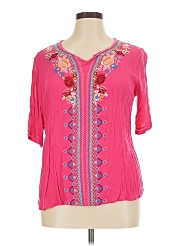 Liv Short Sleeve T-Shirt (view 1)