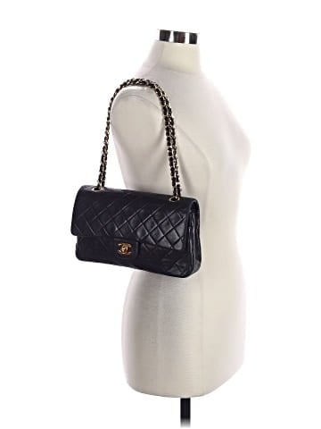 Chanel Vintage Leather Double Flap Shoulder Bag (view 2)