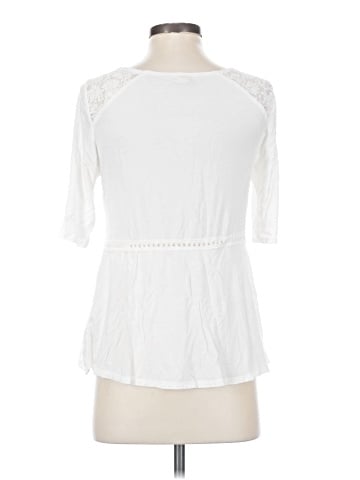 Tiny 3/4 Sleeve Top (view 2)