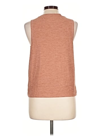 Active by Old Navy Sleeveless T-Shirt (view 2)
