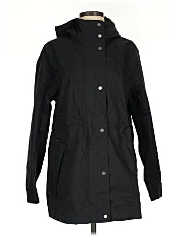 Hunter Raincoat (view 1)