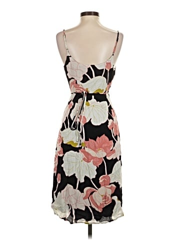 Cupcakes & Cashmere Casual Dress (view 2)