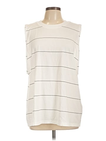 Lululemon Athletica Sleeveless T-Shirt (view 1)