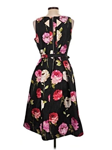 Danny And Nicole Casual Dress (view 2)