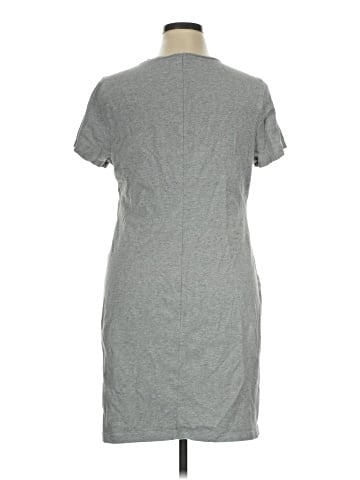 Old Navy Casual Dress (view 2)