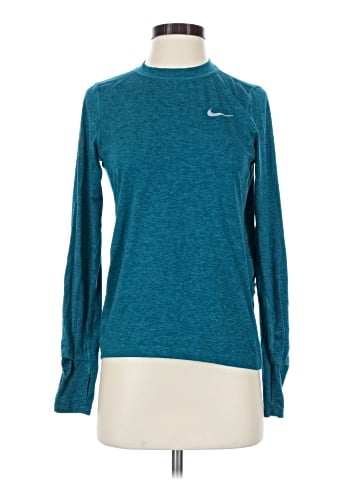 Nike Long Sleeve T-Shirt (view 1)