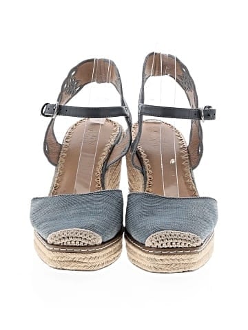 Crown Vintage Wedges (view 2)