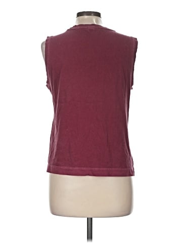 Old Navy Sleeveless T-Shirt (view 2)