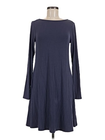 Old Navy Casual Dress (view 1)