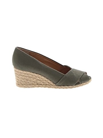 Adrienne Vittadini Wedges (view 1)