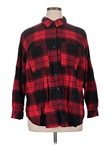 Ava & Viv Long Sleeve Button-Down Shirt (view 1)