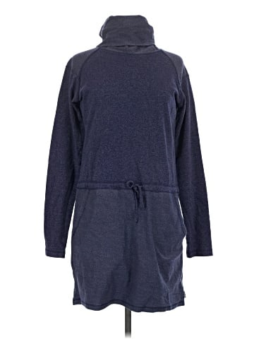 Mountain Hardwear Sweatshirt (view 1)
