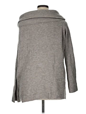 H&M Turtleneck Sweater (view 2)