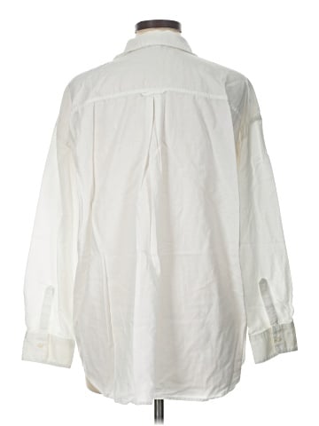 Old Navy Long Sleeve Button-Down Shirt (view 2)