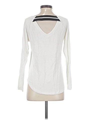 CAbi Long Sleeve T-Shirt (view 2)