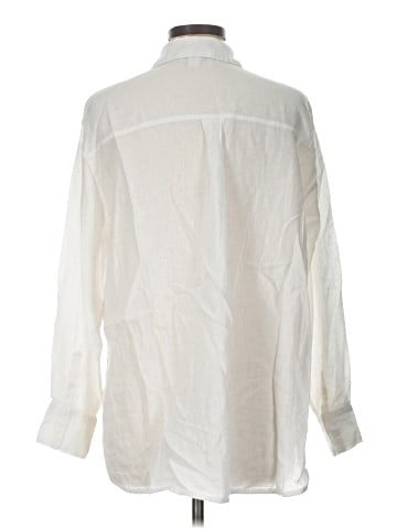 Old Navy Long Sleeve Button-Down Shirt (view 2)