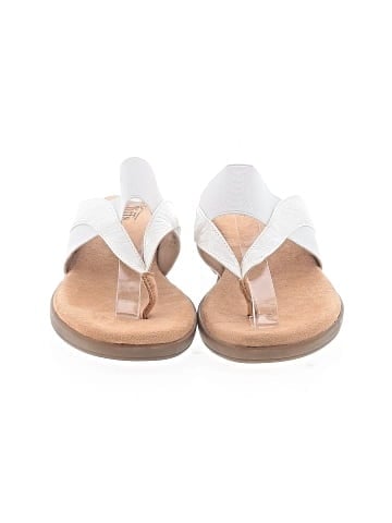 Cliffs by White Mountain Sandals (view 2)