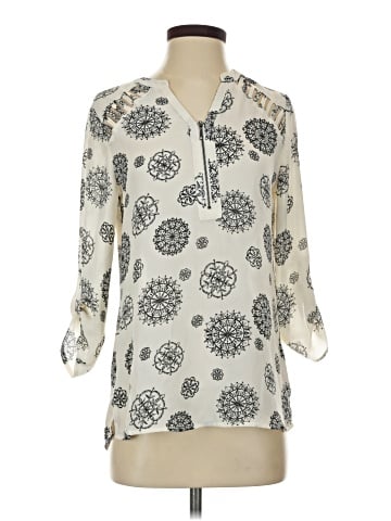 Maurices 3/4 Sleeve Blouse (view 1)