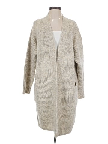 Uniqlo Cardigan (view 1)