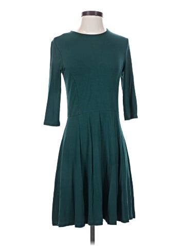 Lark & Ro Casual Dress (view 1)