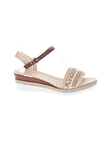 Unbranded Wedges (view 1)