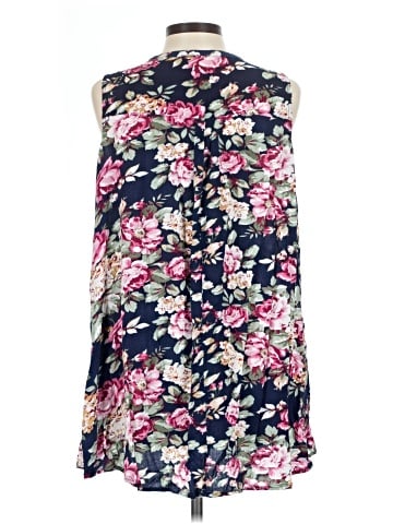 Umgee Sleeveless Blouse (view 2)