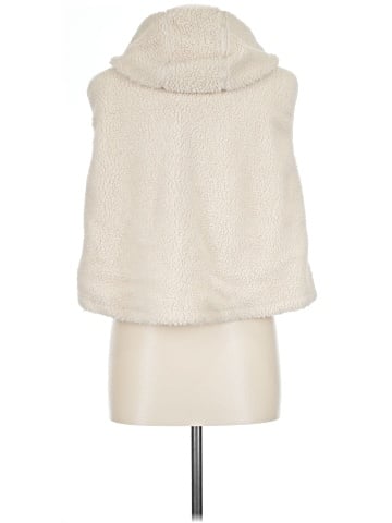 Mono b Faux Fur Vest (view 2)