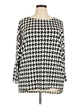 Lularoe 3/4 Sleeve T-Shirt (view 1)