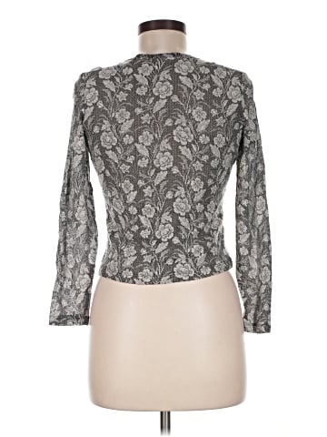 Liz Claiborne Long Sleeve T-Shirt (view 2)