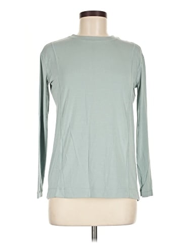 Lululemon Athletica Long Sleeve T-Shirt (view 1)