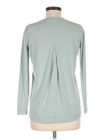Lululemon Athletica Long Sleeve T-Shirt (view 2)