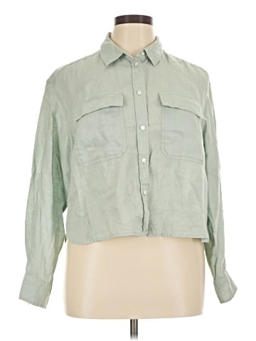Gap Long Sleeve Button-Down Shirt (view 1)