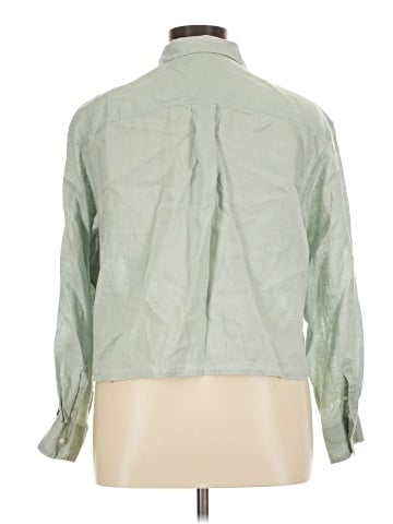 Gap Long Sleeve Button-Down Shirt (view 2)