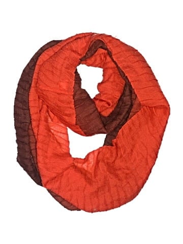 Echo Scarf (view 1)