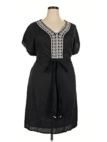 Monroe and Main Casual Dress (view 1)