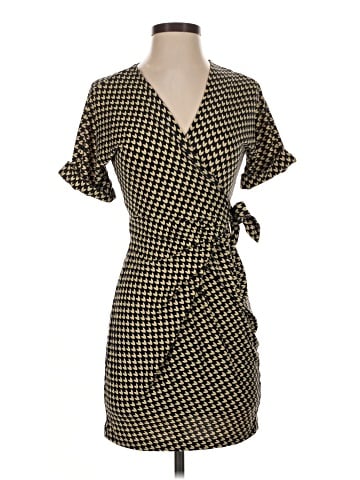 Diane von Furstenberg Casual Dress (view 1)