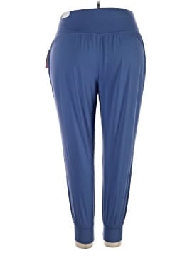 LIVI Active Pants (view 2)