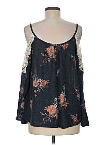 Rewind 3/4 Sleeve Blouse (view 2)