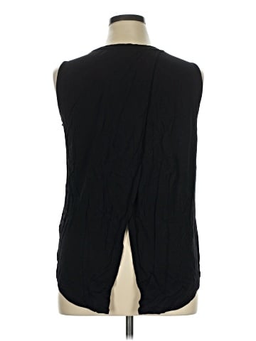 Gap Sleeveless T-Shirt (view 2)