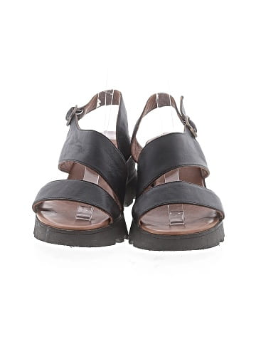 Bueno Wedges (view 2)