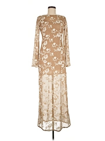 En Creme Casual Dress (view 1)
