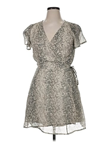 Abercrombie & Fitch Cocktail Dress (view 1)
