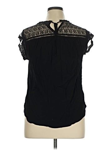 Daniel Rainn Sleeveless Blouse (view 2)