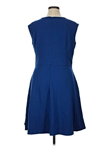 White House Black Market Casual Dress (view 2)