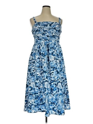 Abercrombie & Fitch Casual Dress (view 1)