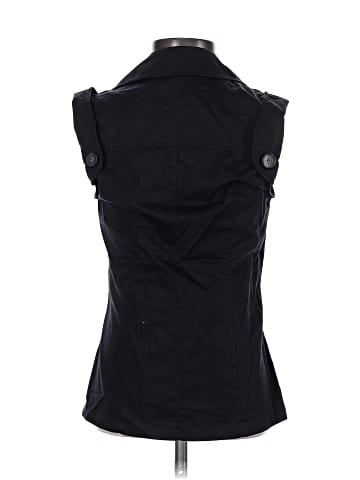 Club Monaco Sleeveless Button-Down Shirt (view 2)