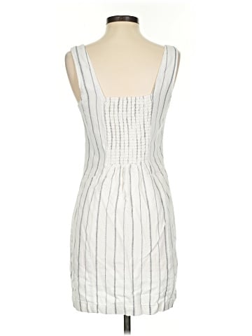 Old Navy Casual Dress (view 2)