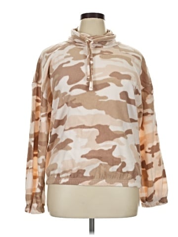 Derek Heart Pullover Sweater (view 1)