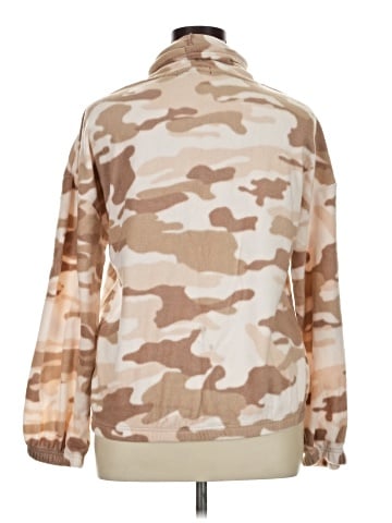 Derek Heart Pullover Sweater (view 2)