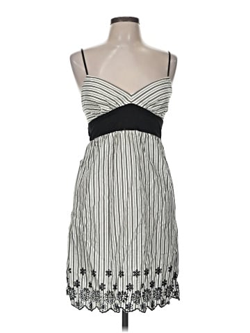 City Triangles Sleeveless Top (view 1)